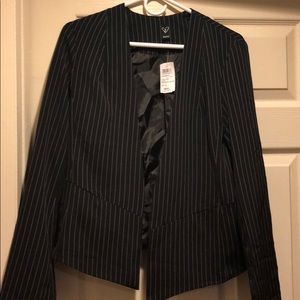 WINDSOR pin stripe blazer size large! NWT!!